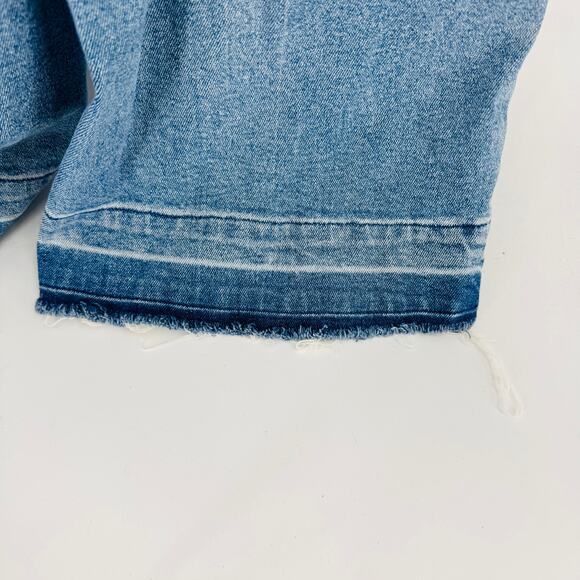 Blank NYC Denim Overalls Women’s Size 29 Blue Wide Leg Cropped Jumpsuit Raw Hem - Picture 5 of 11